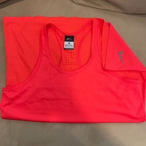 COPY - Nike DRI-FIT HOT Pink Tank XL